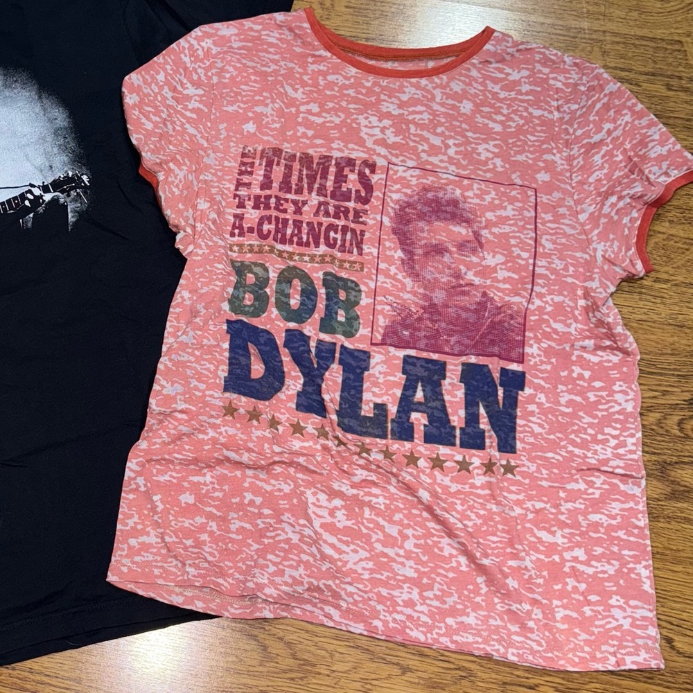 Bob Dylan T-Shirt Sz Small/Medium Pink Only